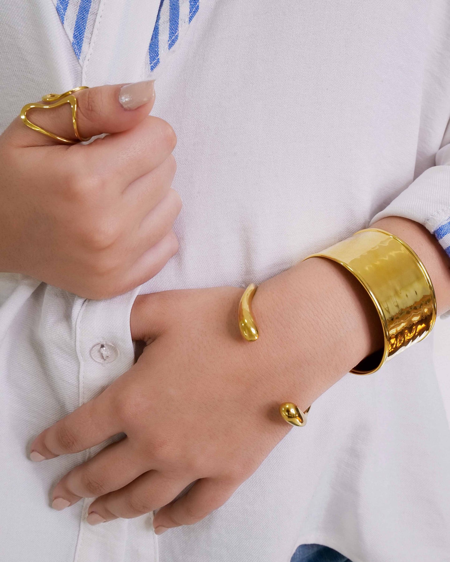 Waterproof 18K PVD Gold Plated Stainless Steel Metal Wide & Slim Cuff Bracelet Bangles Jewelry