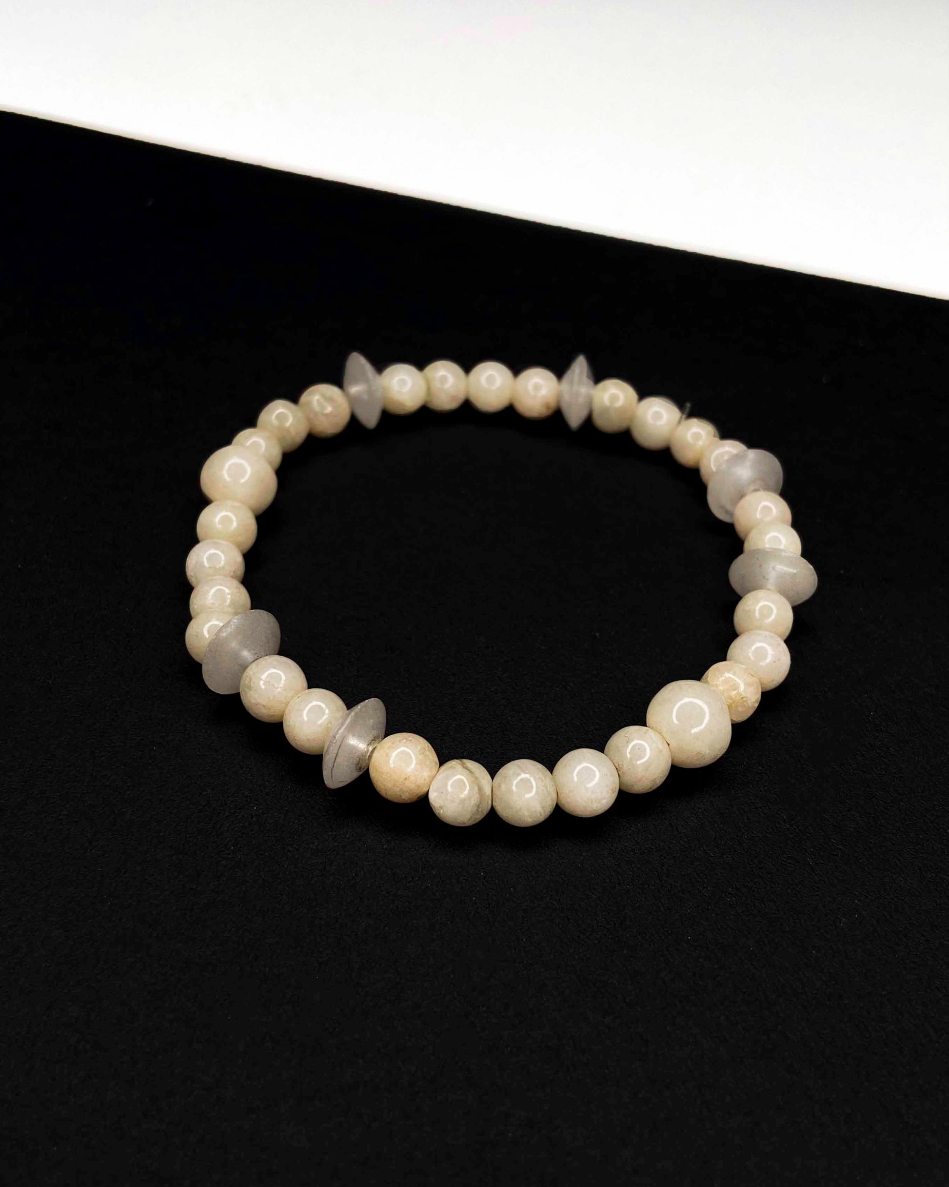 Handcrafted beaded beige citrine bracelet.