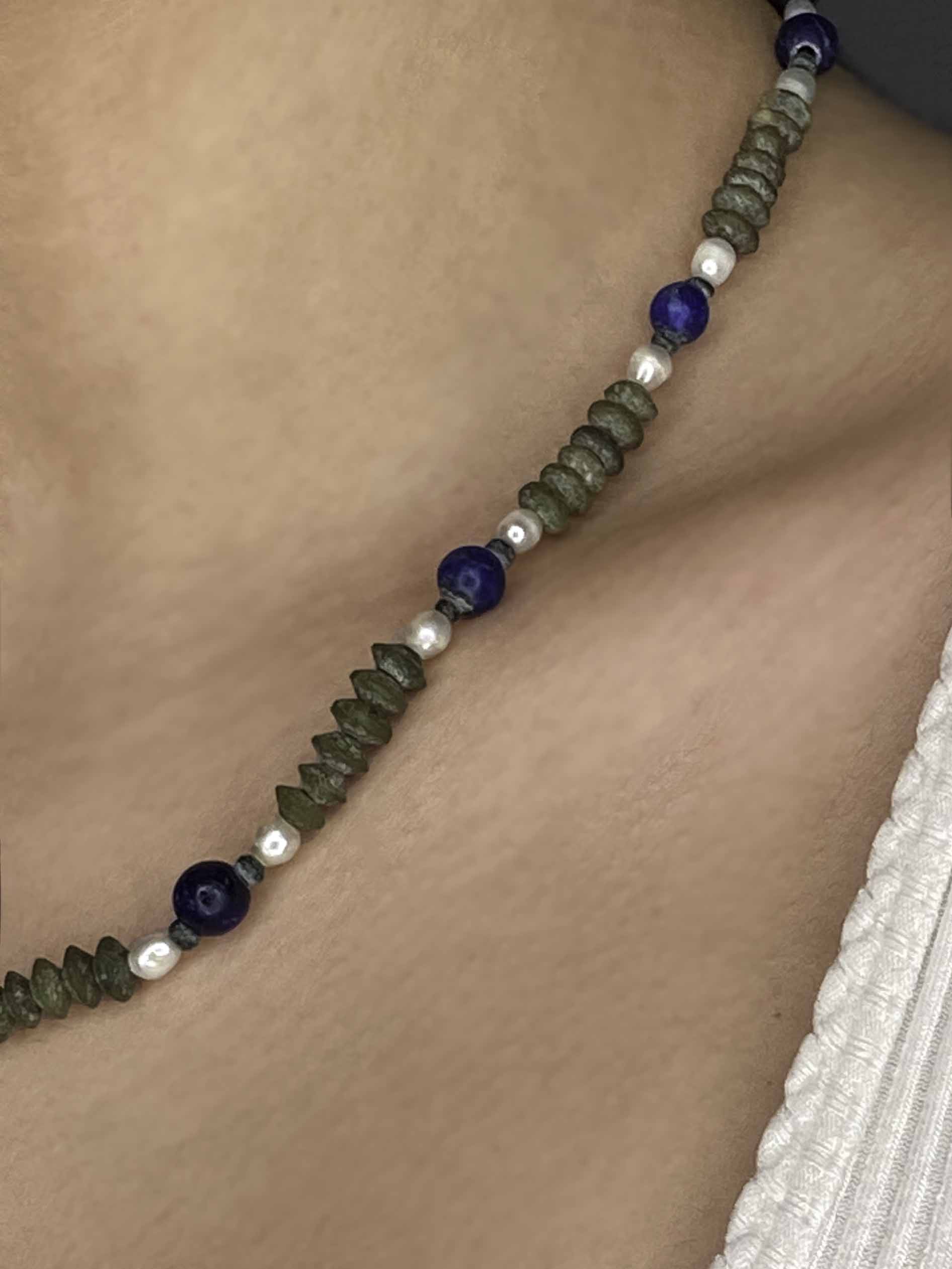 Handmade vintage necklace crafted using lapis lazuli, pearls & serpentine gemstones