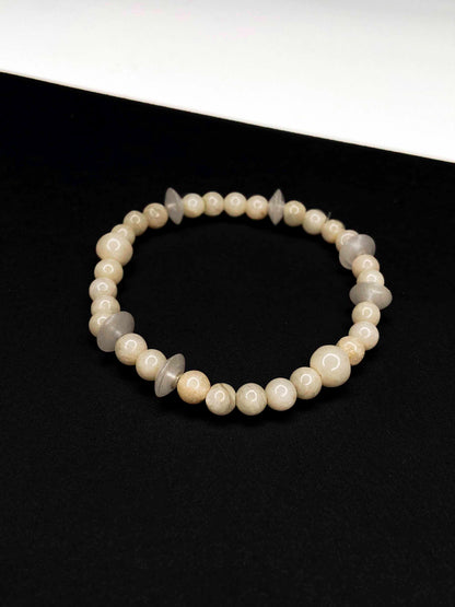 Handcrafted beaded beige citrine bracelet.