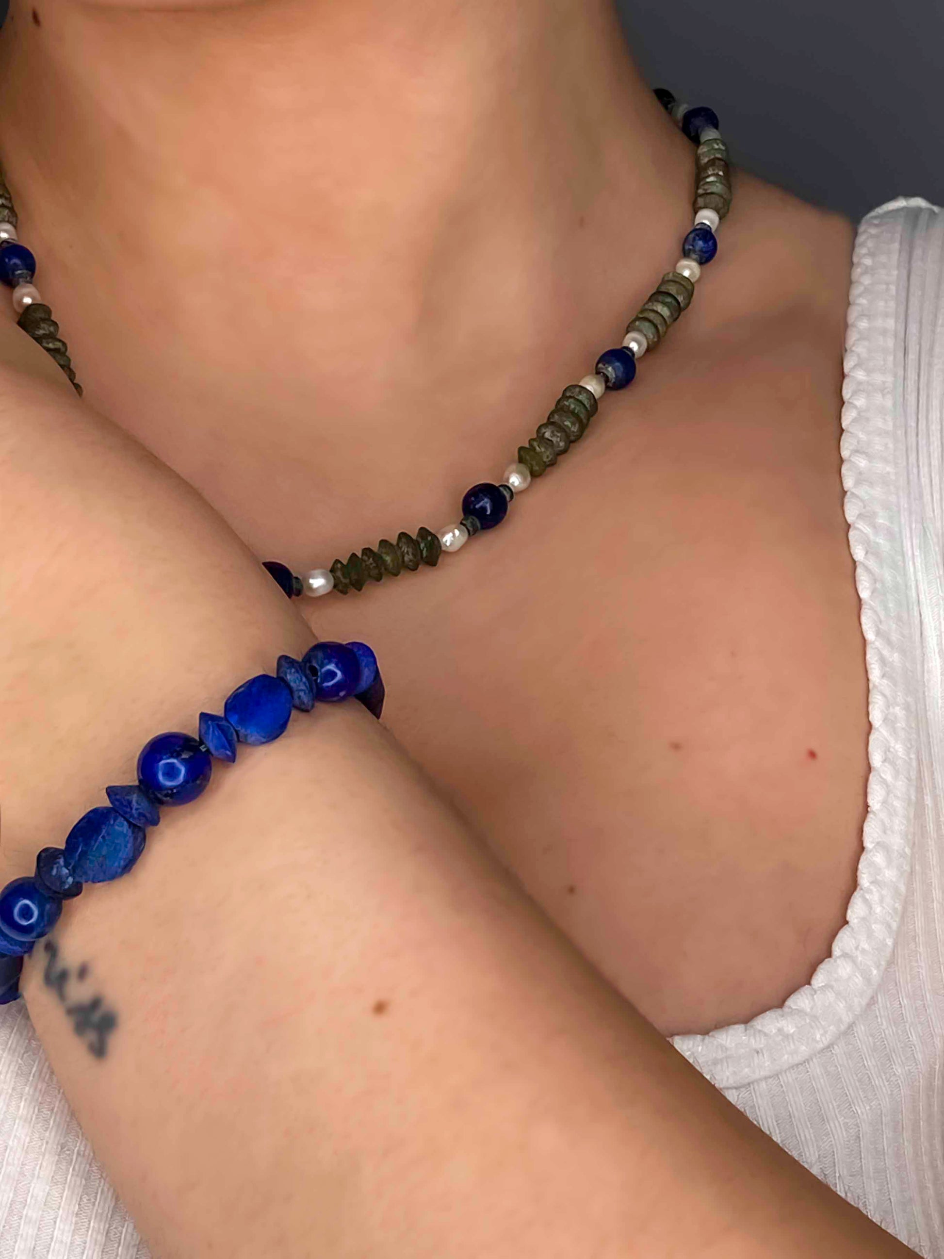 Handmade vintage necklace crafted using lapis lazuli, pearls & serpentine gemstones, and a beaded lapis lazuli stone vintage bracelet.